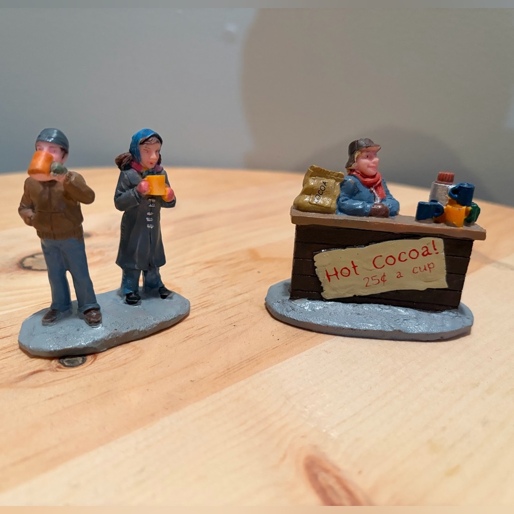 Lemax Hot Chocolate Stand